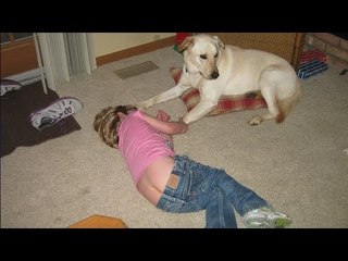 Những Khoảnh Khắc Kì Quái Của Chị Em Khiến Anh Em Phải Đi Thay Quần | Việt Vivu |