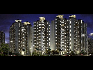 Resale Hi Resale Apartments In Ramprastha City Edge Tower Sec 37D GGN Call +91 8826997780