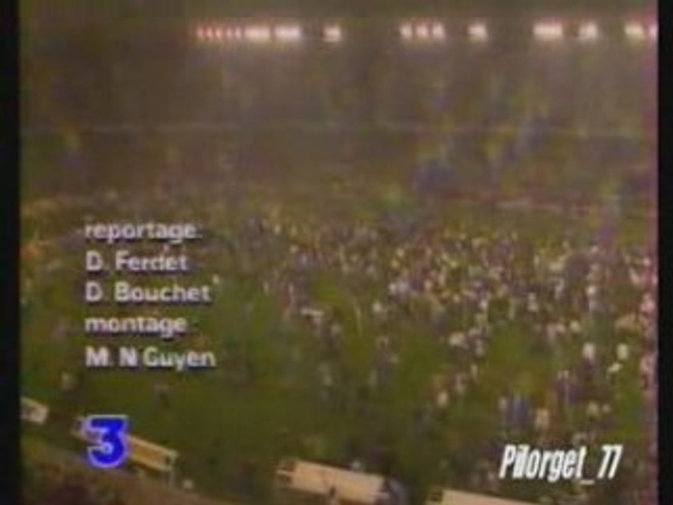 PSG CHAMPION 93-94 - reportage FR3