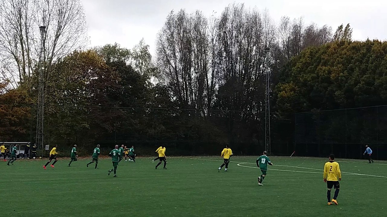 GOALLLLL Match séniors contre contre Jeunesses Mol (coupe) "2"