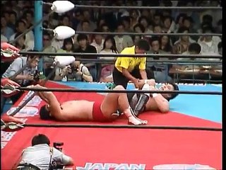 1989 07-02 Toshiaki Kawada vs Kenta Kobashi