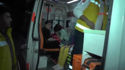 Konya Ereğli'de 19 Öğrenci Yemekten Zehirlendikleri Şüphesiyle Hastaneye Kaldırıldı