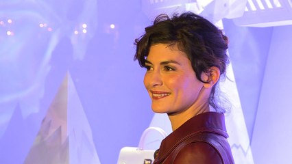 Audrey Tautou inaugure des vitrines de Noël à Paris