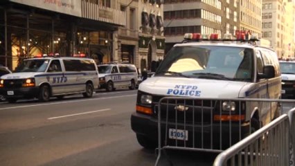 Dha Dış Haber - Trump'a Kum Yüklü Kamyonlarla Güvenlik Önlemi