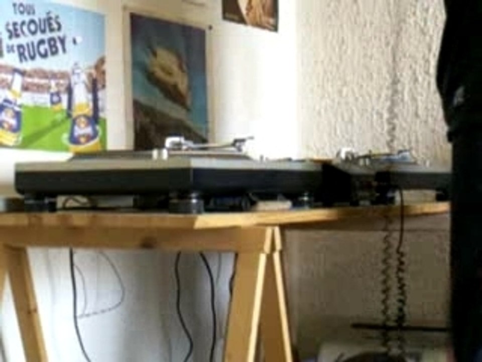 dj toy....