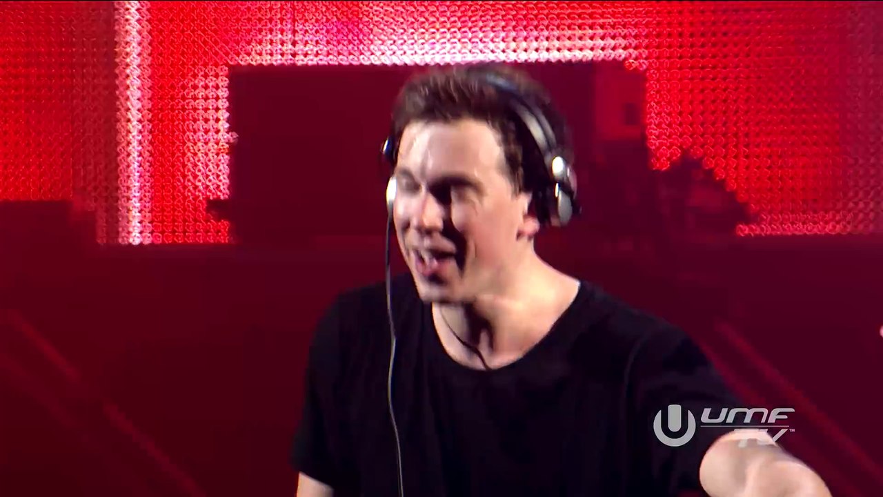 Hardwell Live at Ultra Music Festival Miami 2016_76