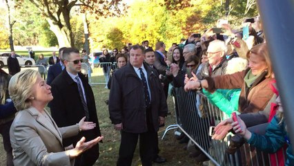 URGENTE: Clinton y Trump se disputan codo a codo la elección