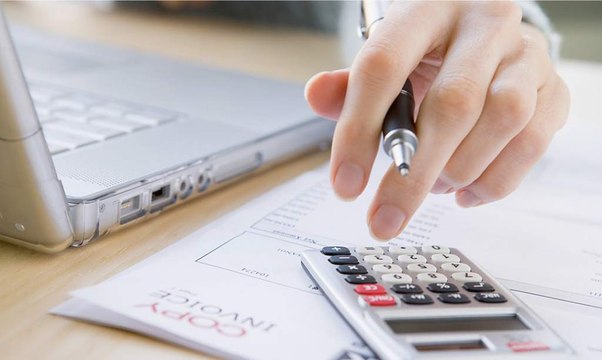 Ingresos fiscales, dependientes de recaudación de impuestos