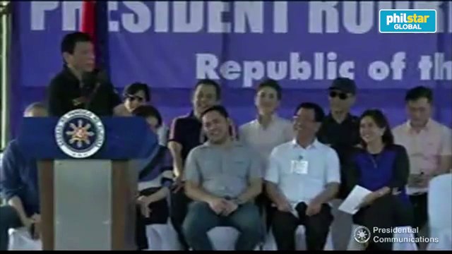 Duterte hits on Leni Robredo at Yolanda commemoration event