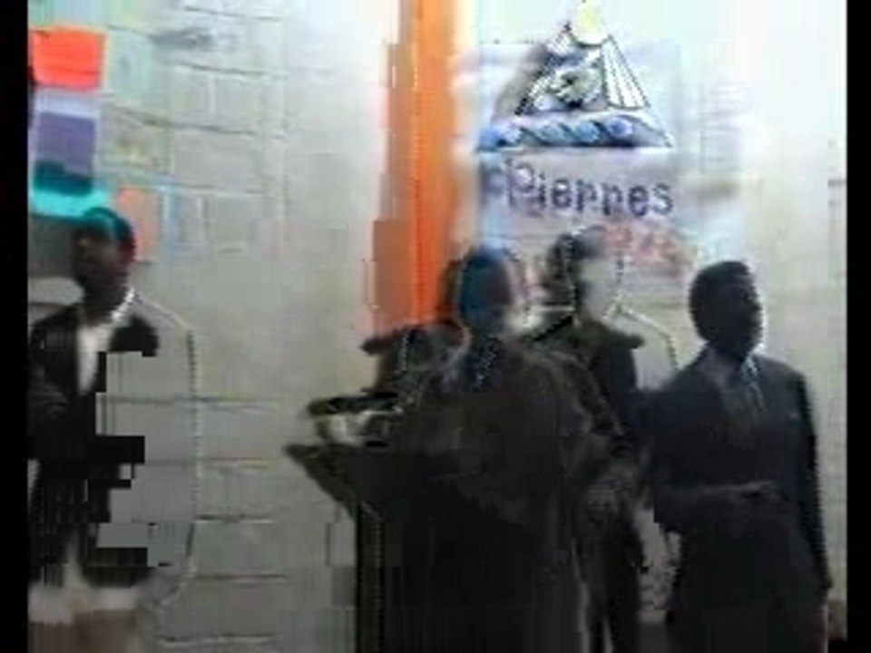 Louange- Il est vivant - chatenay