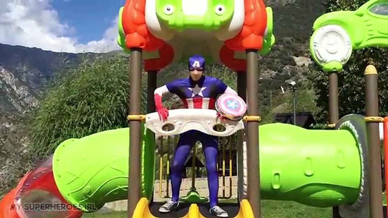Spiderman vs Captain America - Real Life Superhero Fan Movie Battle