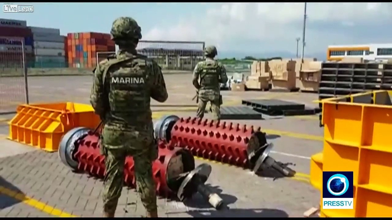 Watch as Mexican navy seize 220 kgs of cocaine at Manzanillo port in Pacific ocean