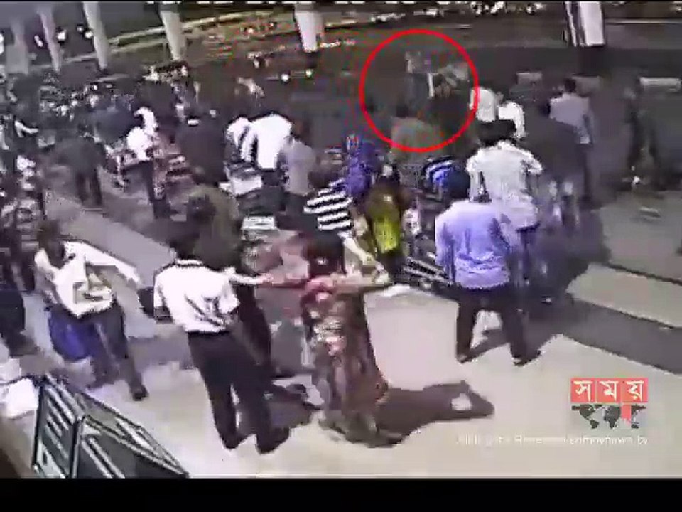 শাহজালাল বিমানবন্দরে হামলার সিসিটিভি ফুটেজ