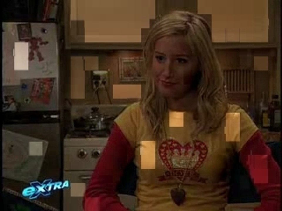 Ashley Tisdale - Interview Extra