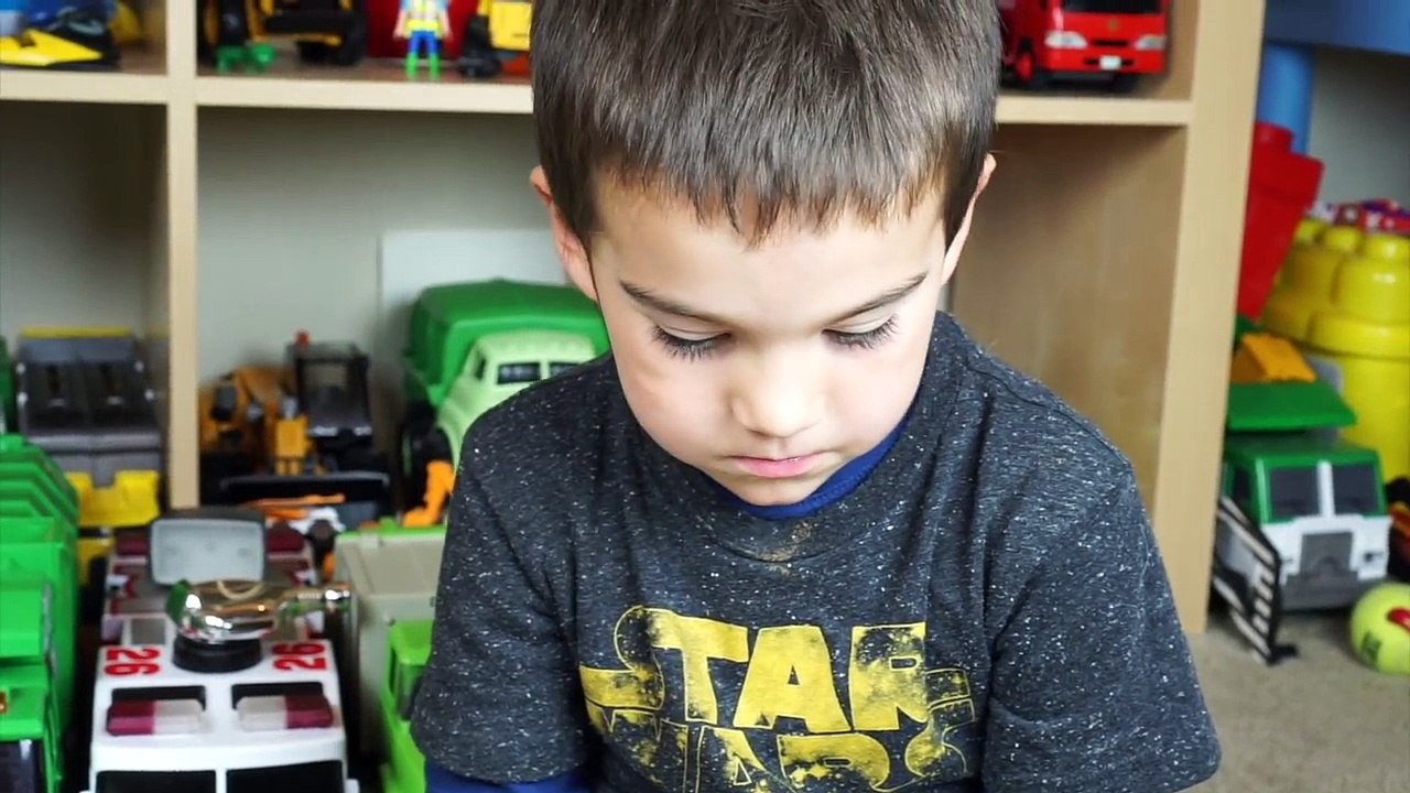 HIQ Trailer Truck Toy UNBOXING  Review   Playing - Motorized Building Blocks Set-t_GZ0CfrkMk