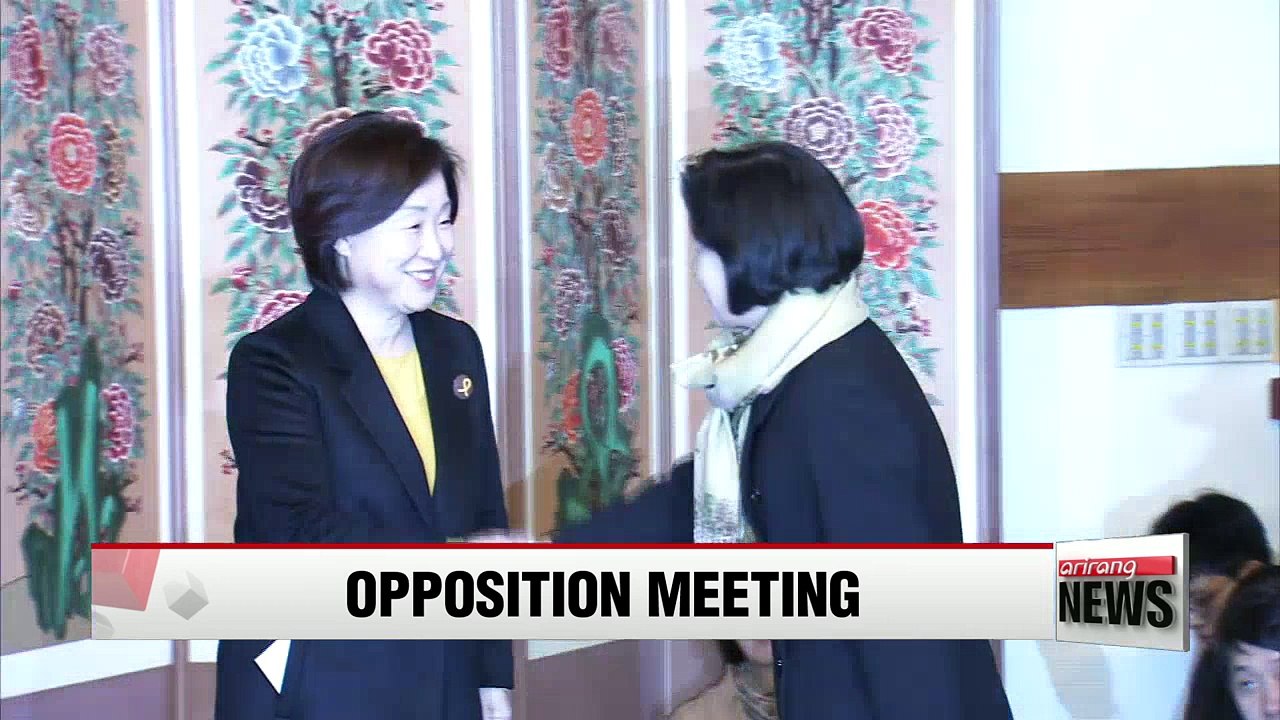 Opposition says president must hand power over state affairs to new prime minister