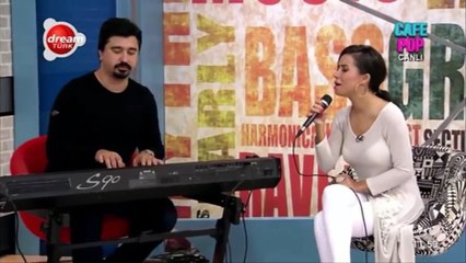 Tuğba Yurt - Vazgeçtim (Cafe Pop)