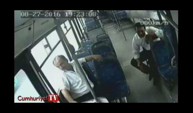 Otobüs şoförüne öldüresiye dayak kamerada