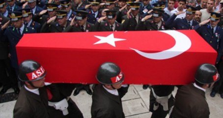 Son Dakika! Van'da PKK'lı Teröristler Minibüse Saldırdı: 3 Korucu, 1 Vatandaş Şehit Oldu