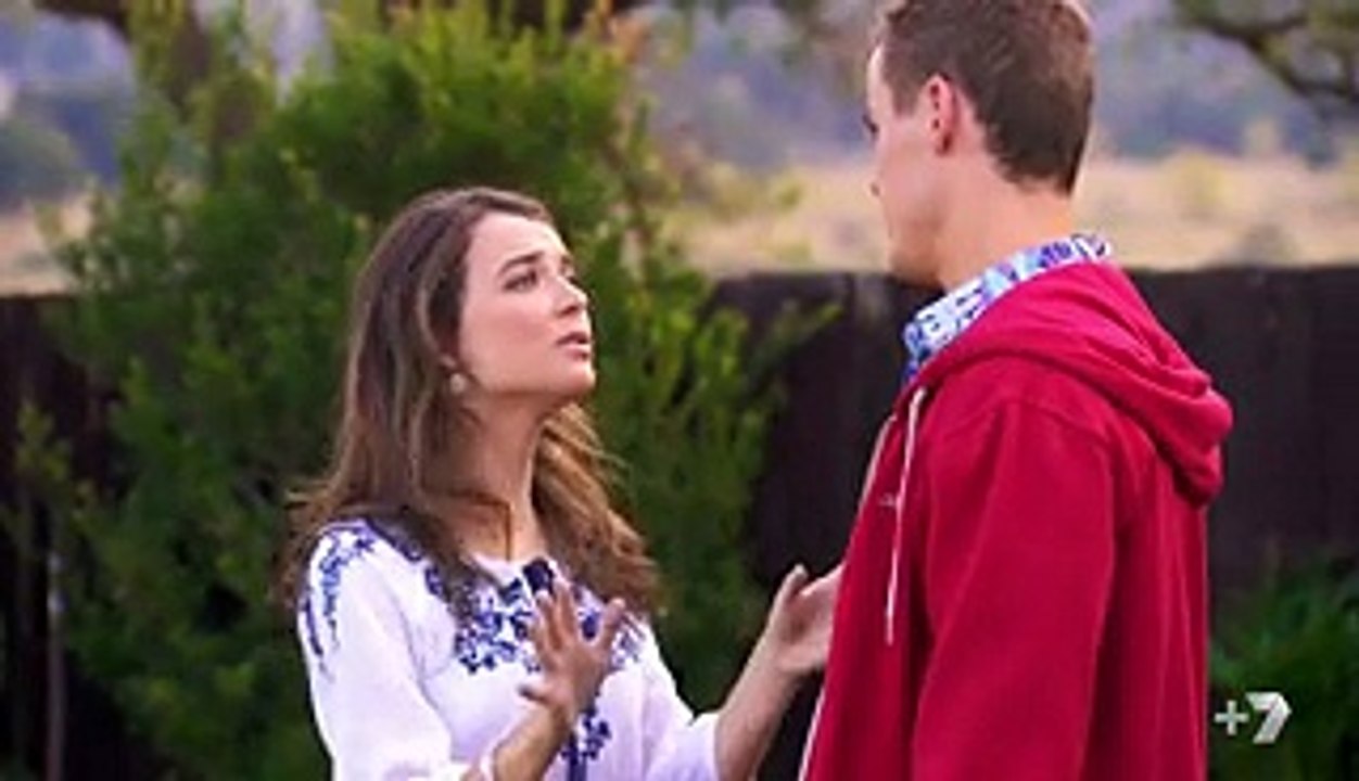 Home and Away 6544 8th November 2016 (1)