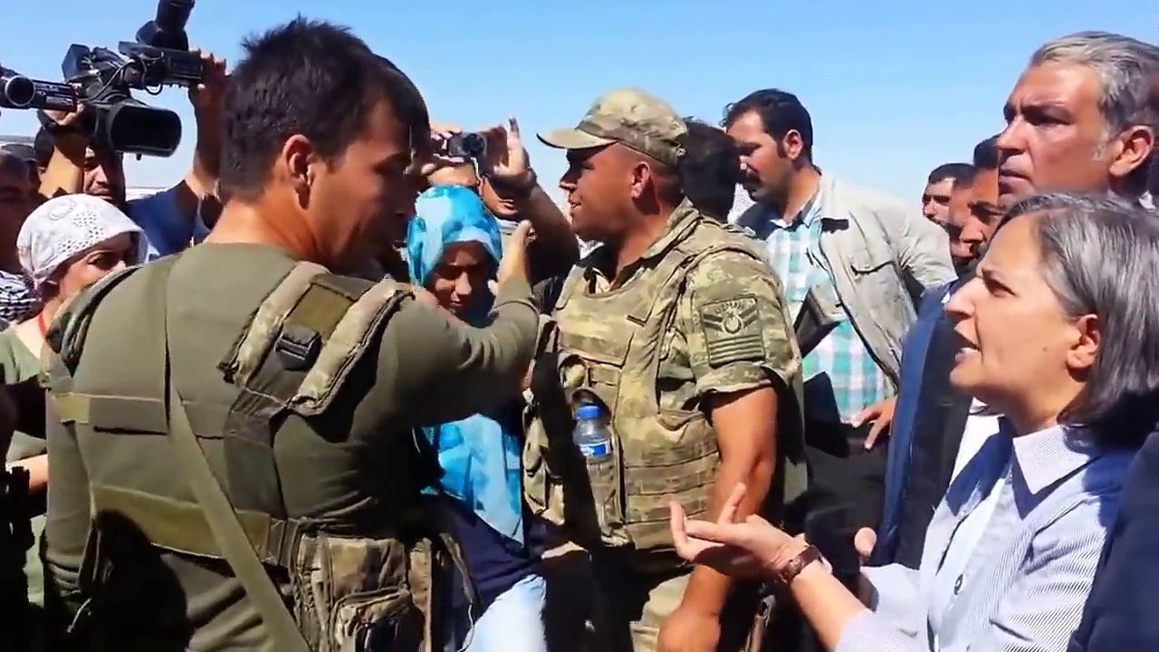 Efsane Video: "Askerden Kışanak'a: Burası Benim Devletimse Çıkın Dışarı!"