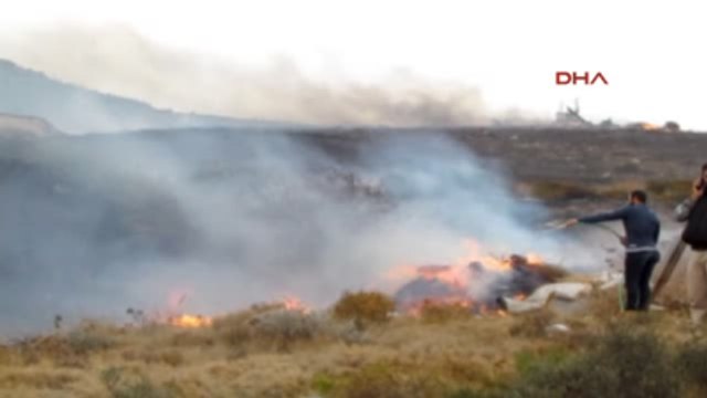 Izmir - Çeşme'de Kopan Yüksek Gerilim Hattı 5 Hektar Makilik Alanı Yaktı