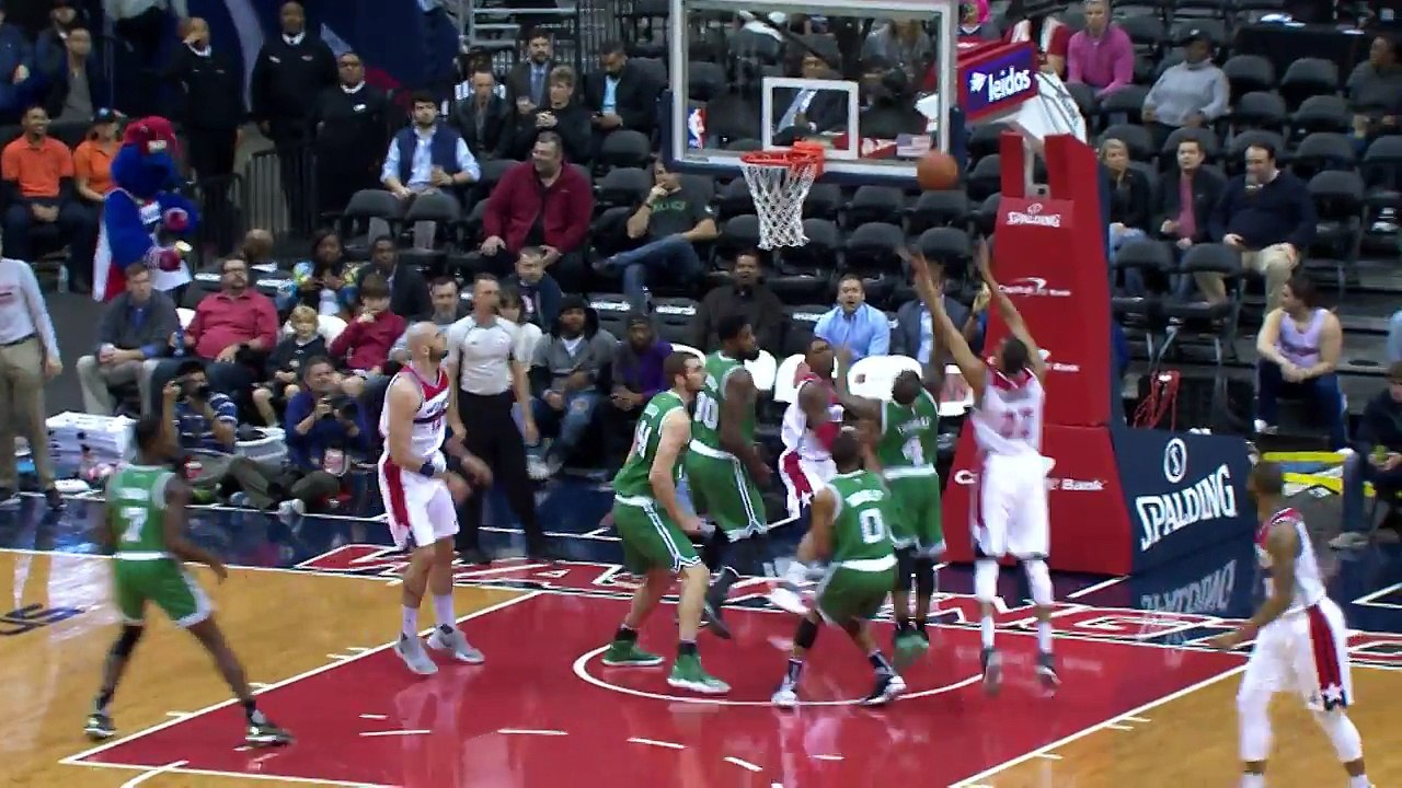 Otto Porter Doing it All at the Half (HD)