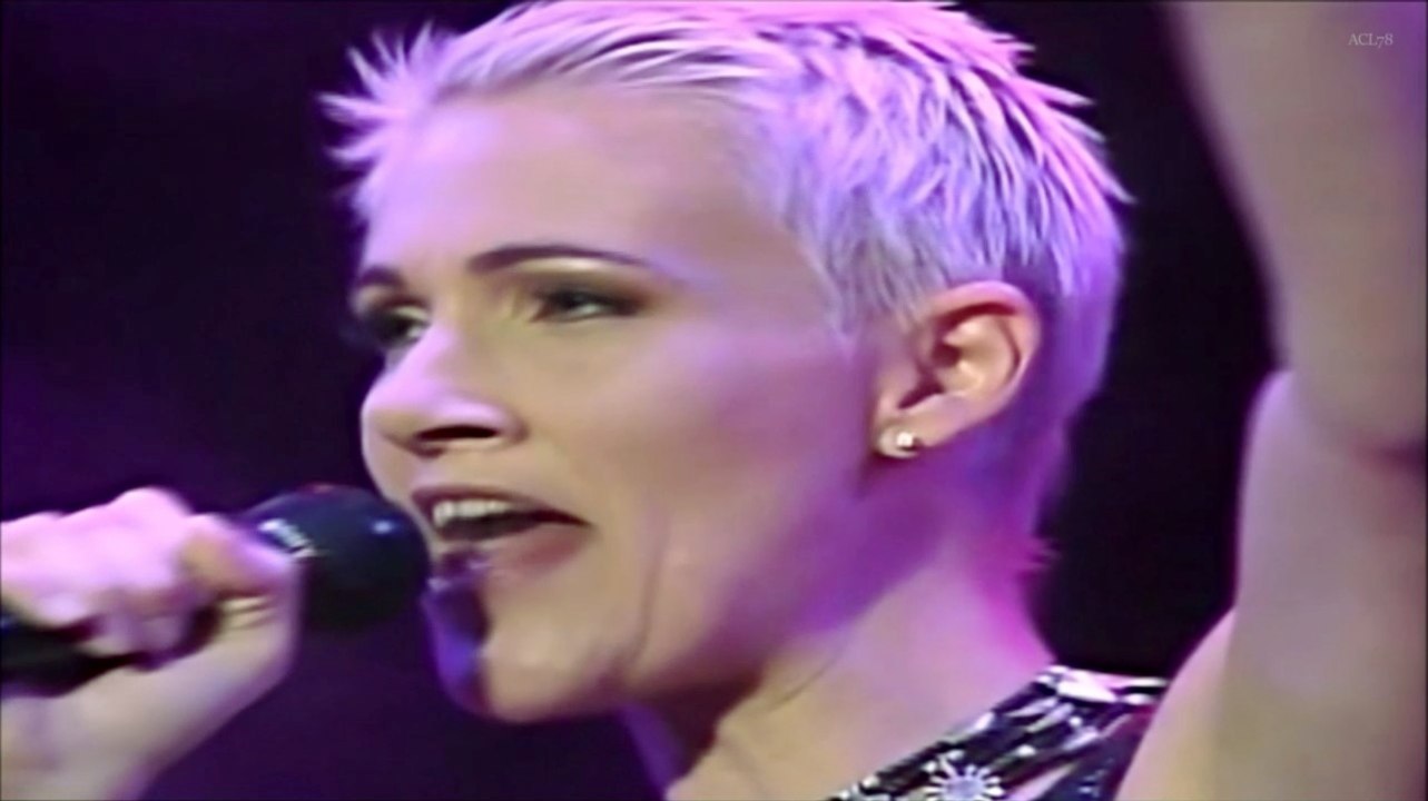 Roxette - It Must Have Been Love (HQ) Live 1995