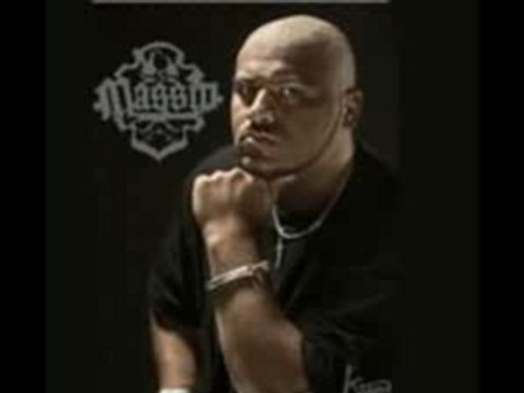 Massiv- Diss gegen Bushido,George Bush,Sido,Fler, B-Tight