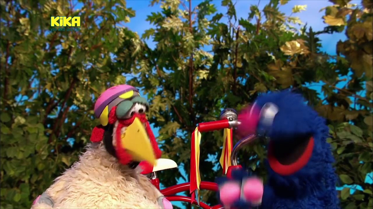 Sesamstraße - Elmo spielt mit Samson Basketball | Mehr auf KiKA.de