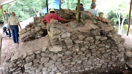 Hallazgo de osamentas arroja nueva luz sobre cultura maya