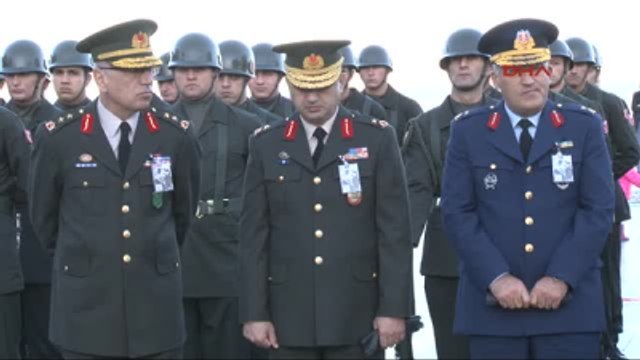 Izmir Atatürk'ü Anma Töreni