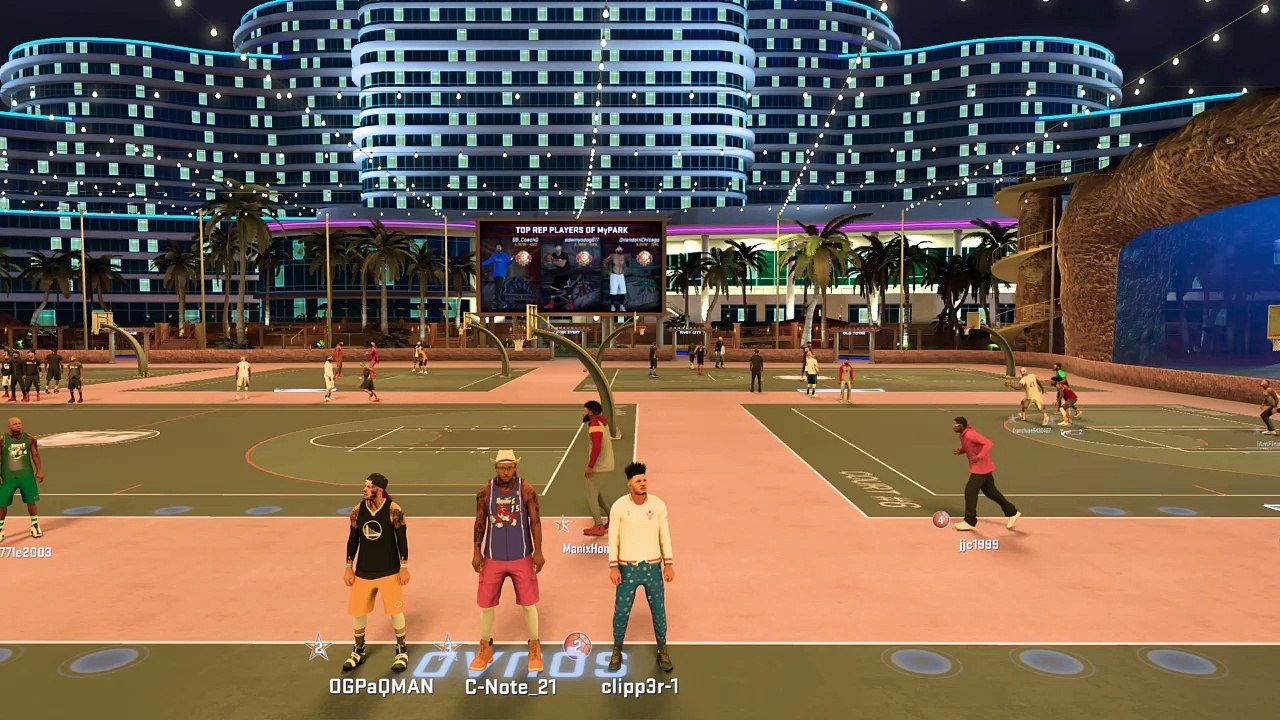 CRAZY GLITCH DURING 3v3, NBA 2K17 MyPark