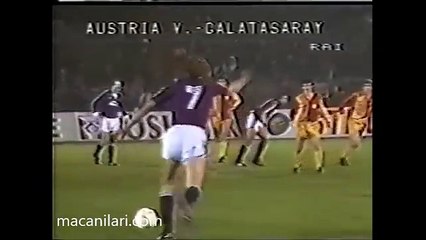 Descargar video: 03.11.1982 - 1982-1983 UEFA Cup Winners' Cup 2nd Round 2nd Leg FK Austria Wien 0-1 Galatasaray