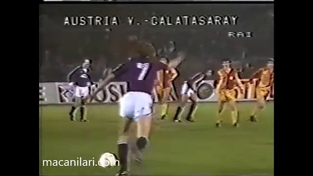 03.11.1982 - 1982-1983 UEFA Cup Winners' Cup 2nd Round 2nd Leg FK Austria Wien 0-1 Galatasaray