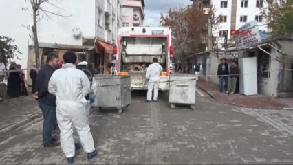 Esenyurt'ta Dehşet. Battaniyeye Sardıkları Cesedi Çöpe Attılar