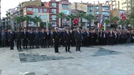 Büyük Önder Atatürk'ü Anıyoruz