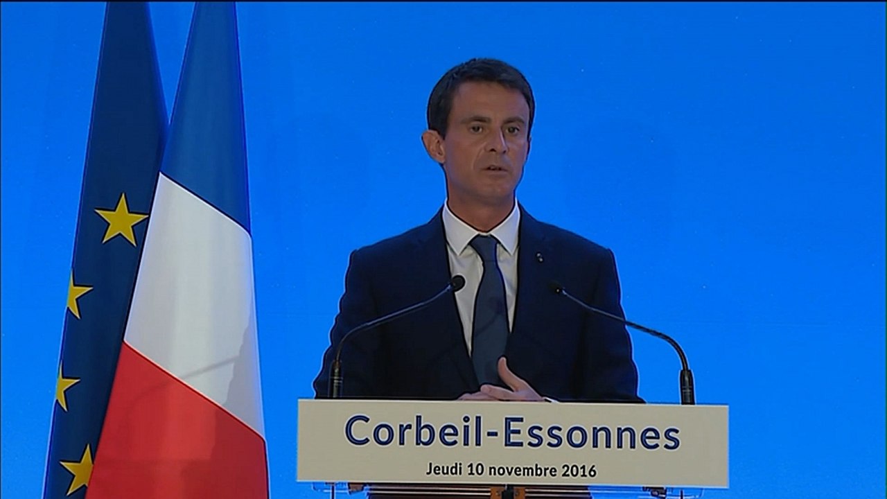 Manuel Valls à Corbeil-Essonnes : "Nous agissons pour préparer l'avenir, pour que l'industrie de demain naisse dès aujourd'hui en France"