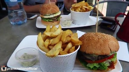 WEARING FAKE YEEZYS IN PUBLIC!! (Social Experiment)