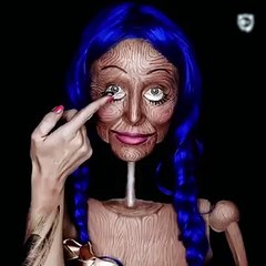 İnanılmaz Makyaj Yeteneği Ile Kendini Kuklaya Çeviren Kadın