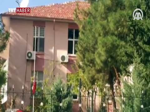 PKK'lı teröristler Derik Kaymakamlık binasına saldırdı