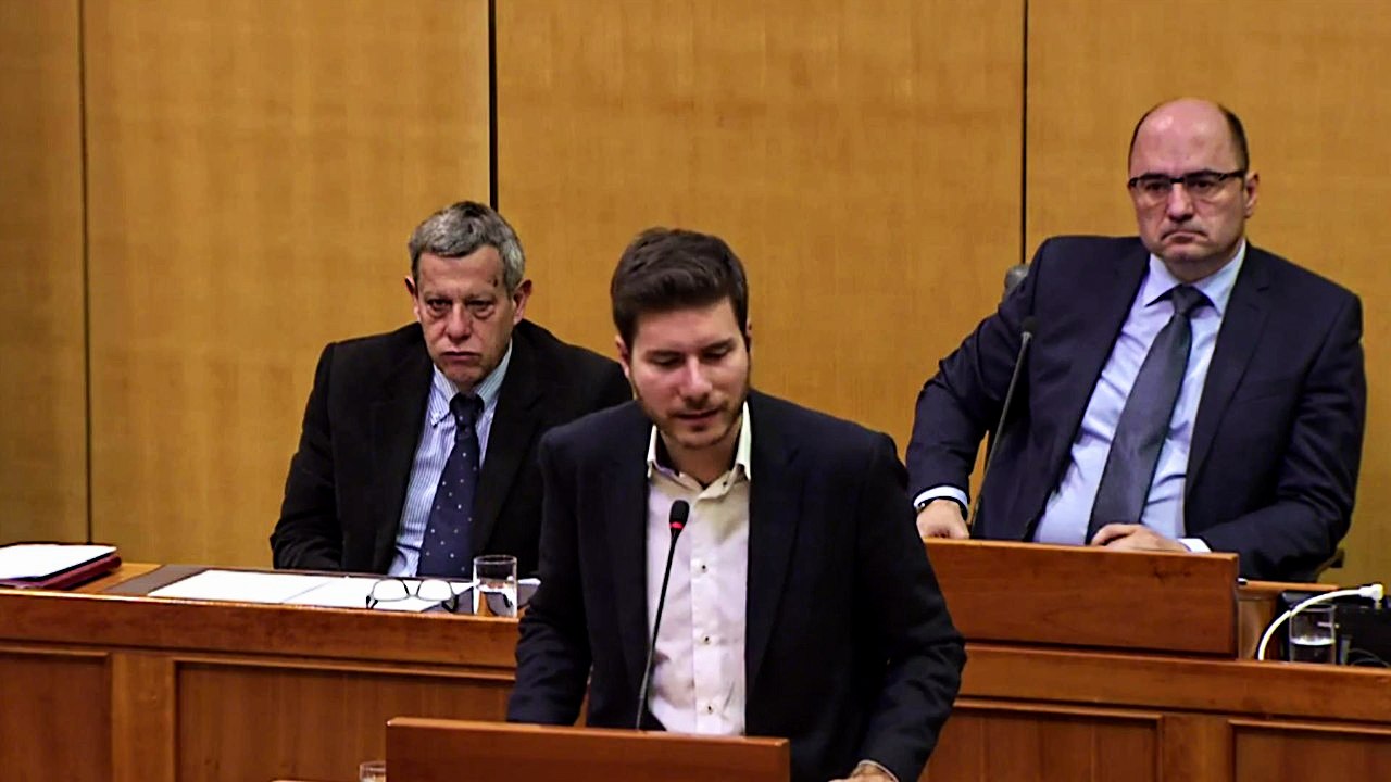 Pernar: "Matrix u Saboru."