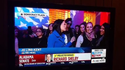 Un homme veut absolument passer à la télé