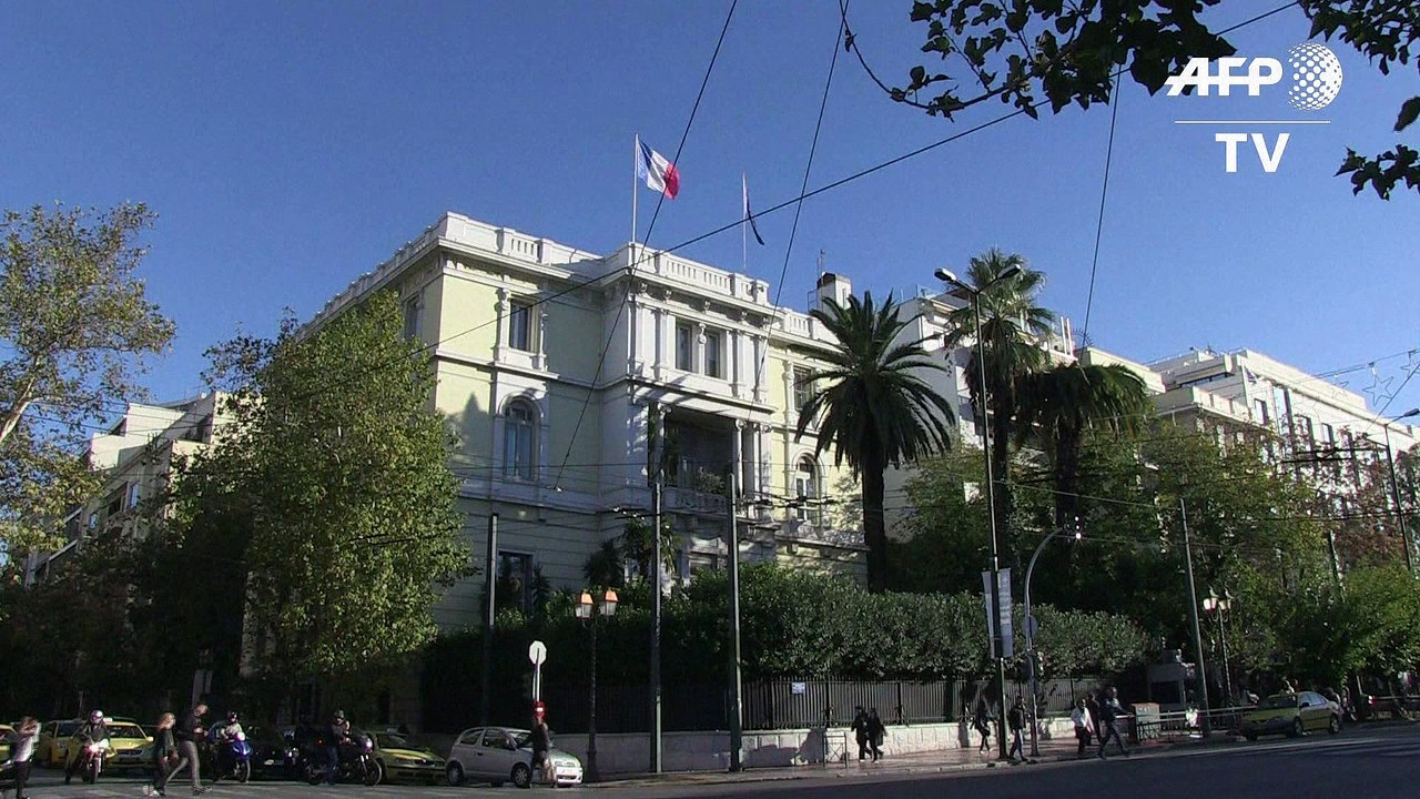 Grèce: jet de grenade devant l'ambassade de France