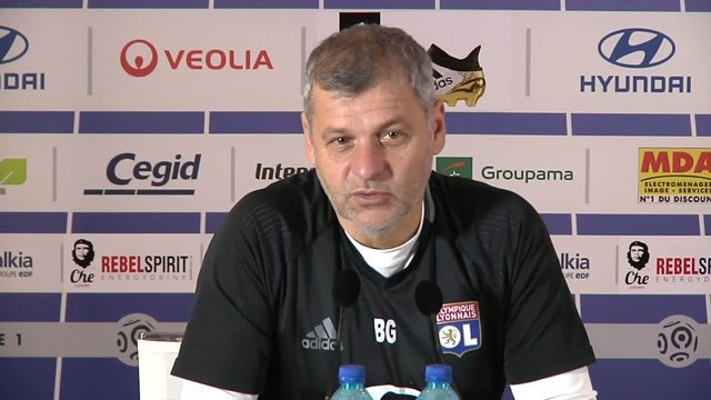 Foot - L1 - OL : Genesio «C'est réducteur de dire que l'OL est favorisé par l'arbitrage»