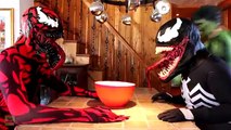 Venom vs Carnage in Real Life! Superhero Froot Loops Battle with Hulk!