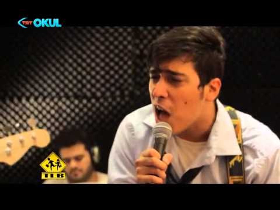 Şevket Nirvana Şarkısı Seslendirdi - Radi Hoca