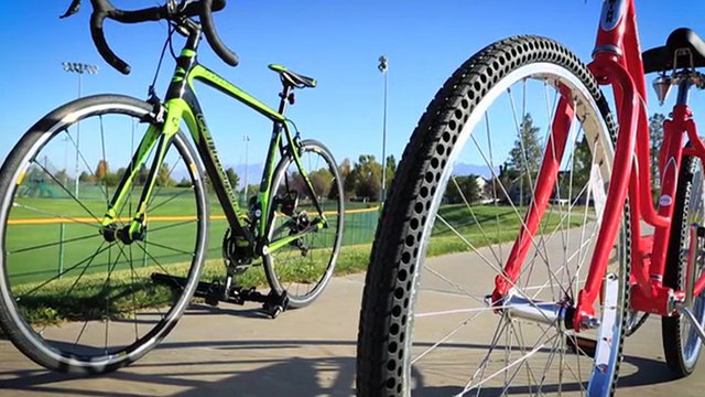 Les pneus increvables et sans air