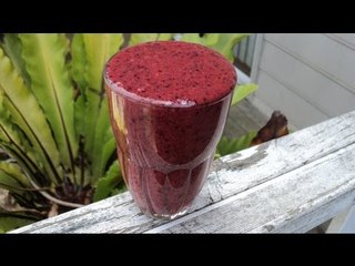 BERRY FRUITY SMOOTHIE