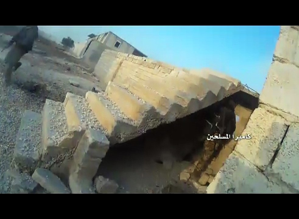 مشاهد بكاميرات المسلحين في حلب: تخبّط وسوء قيادة